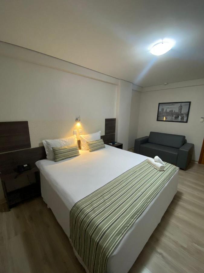 Benos Hotel Santa Rosa  Eksteriør bilde